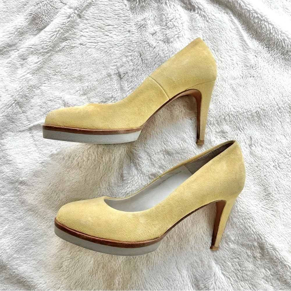 Yellow Suede Heels Made in Portugal Size 37 - US 7 Minimalist Neutral Spring